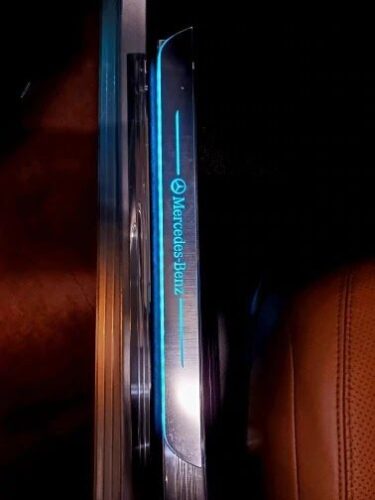 Click to view full screen Praguri auto iluminate LED photo review