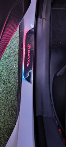 Click to view full screen Praguri auto iluminate LED photo review